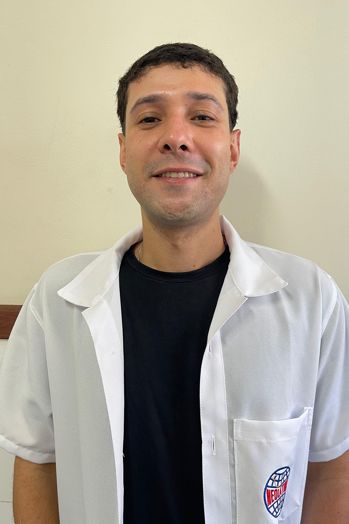 Prof. FERNANDO AUGUSTO